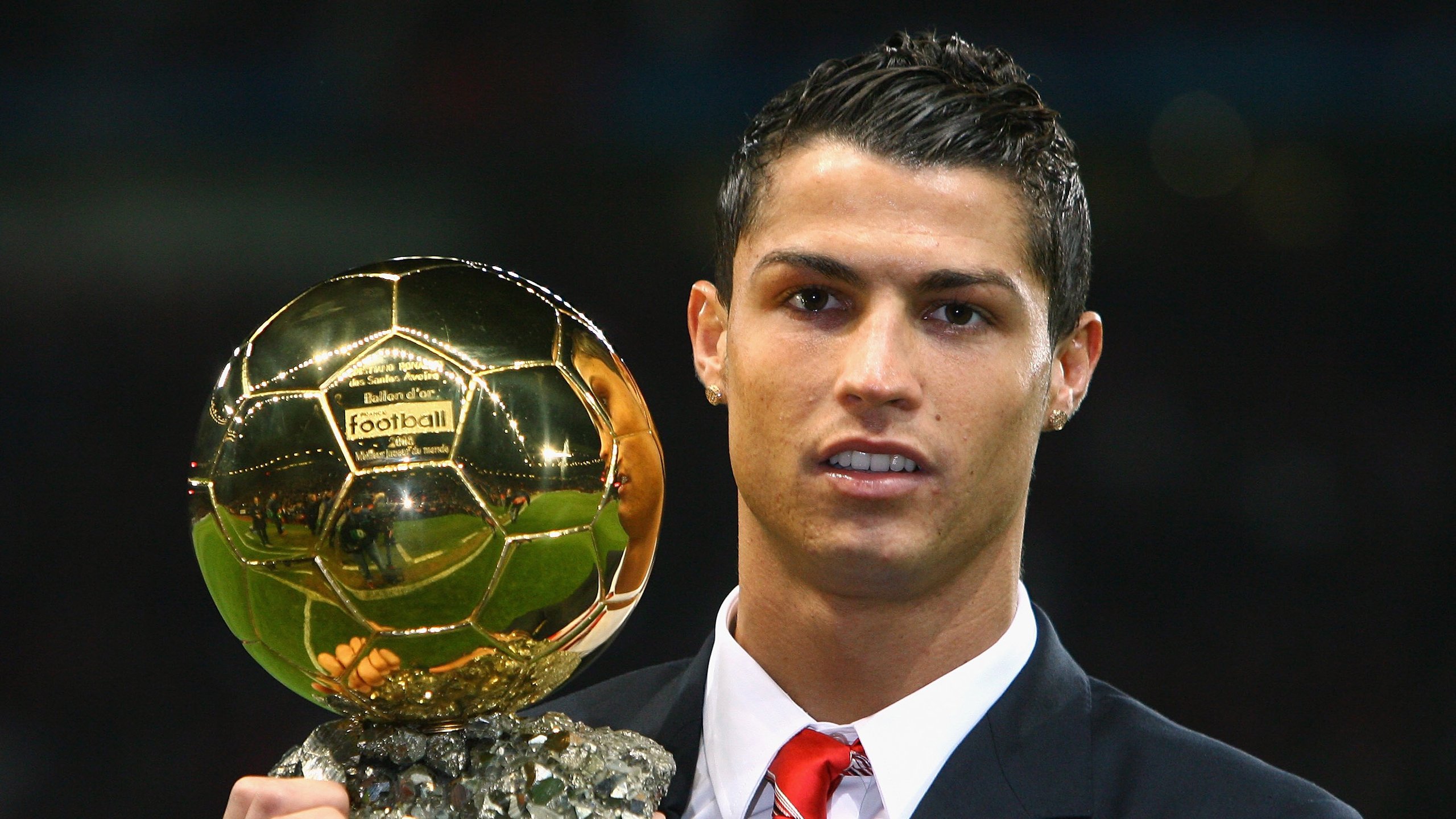 开云FIFA-卡塔尔强行终结厄瓜多尔，伊萨克在NBA总决赛接管比赛，这一夜，体育圈彻底不讲武德了